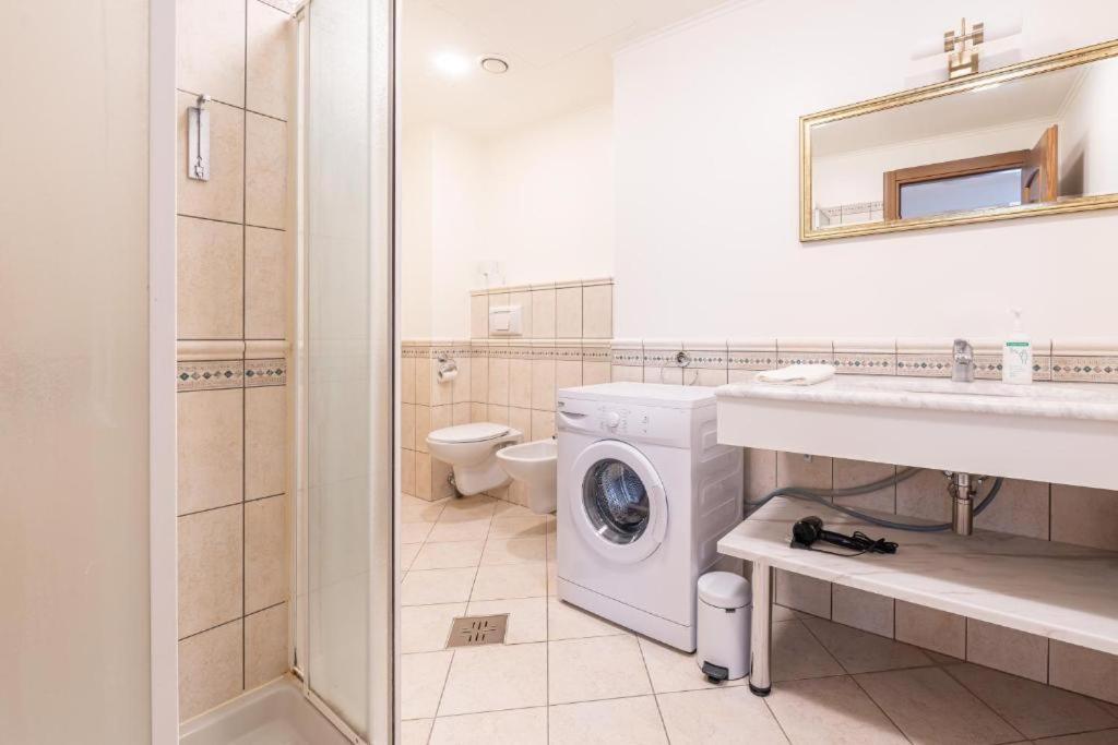 טאלין Old Town Square Residence מראה חיצוני תמונה